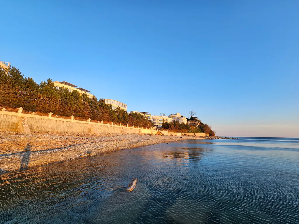 Апартамент с собственным пляжем