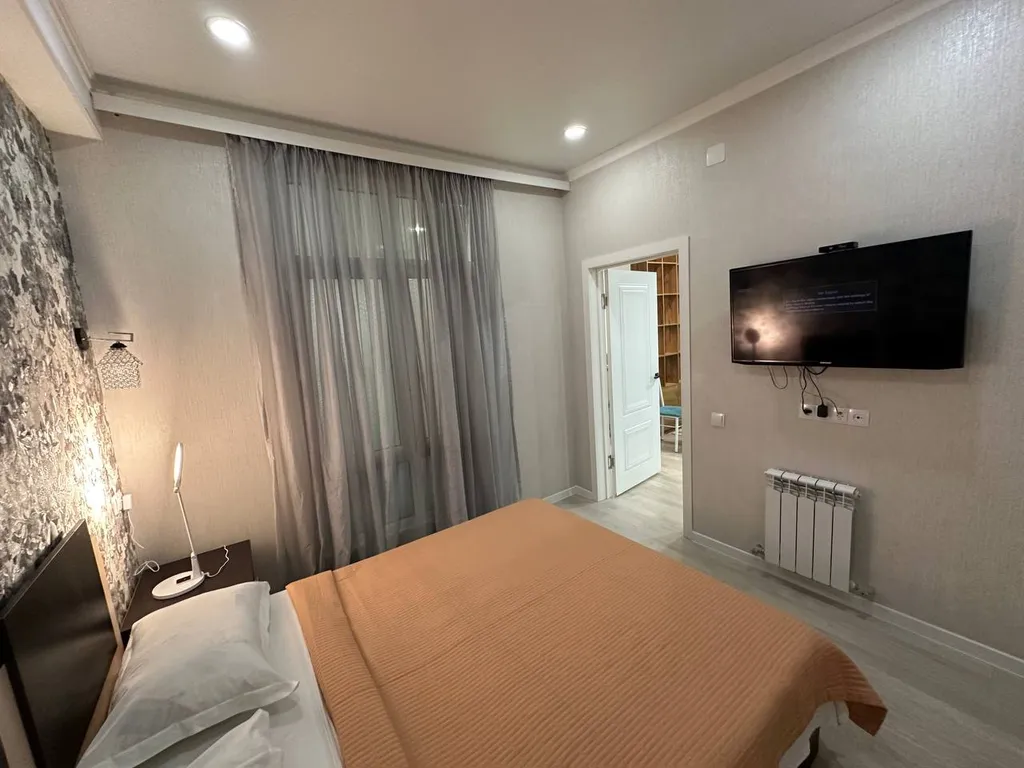 Bay tash residence in center city