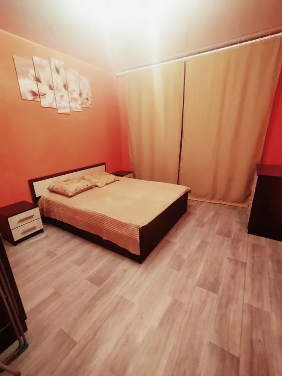 Огромная 3-комнатная квартира с новым ремонтом