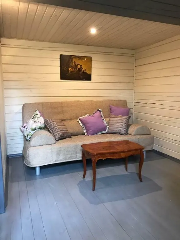 Коттедж 2-комнатный Дом — Решетниково