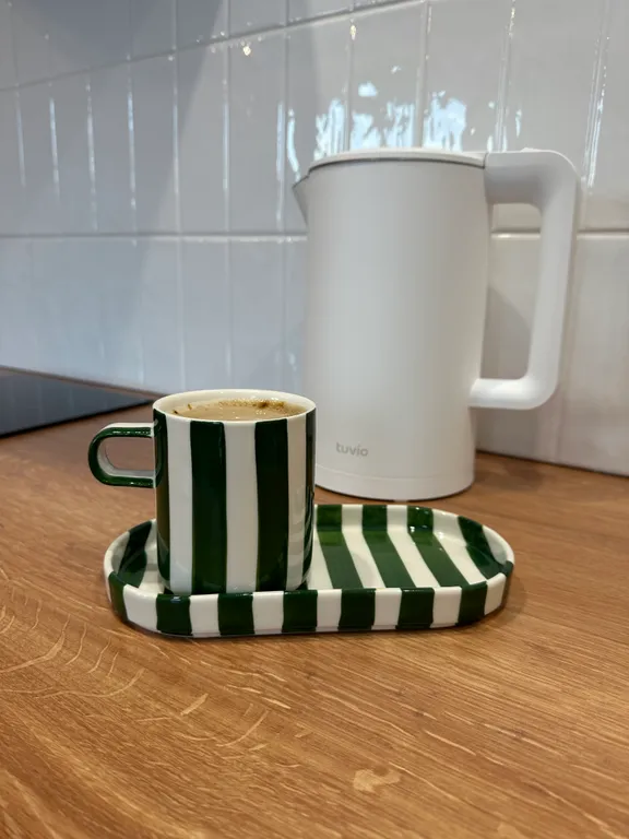 Светлая студия с панорамой центра