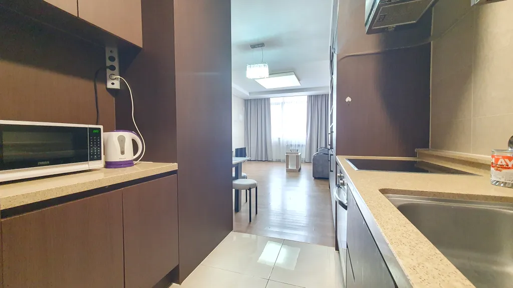 Квартира возле посольства США