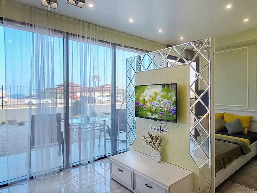 Квартира Апартаменты золотой пляж — аренда посуточно в Феодосия