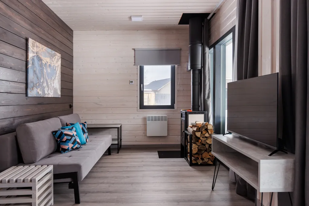 Коттедж Новый комфортабельный дом на берегу лесного озера Маролампи — Стеклянный