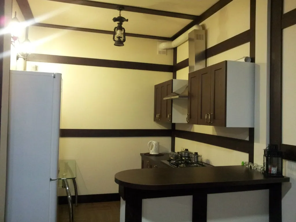 8-комнатный Дом