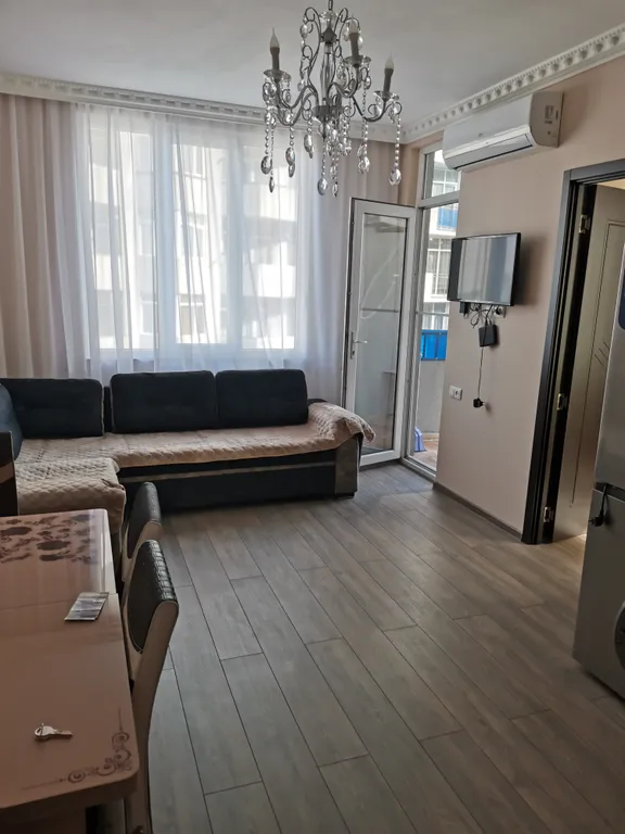 Квартира 2-комнатная Квартира — Батуми