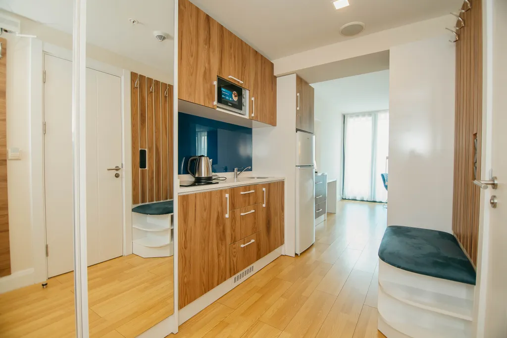 Студия с видом на море