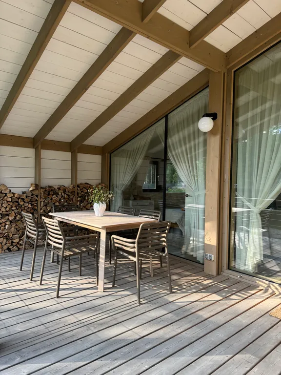 Уютный загородный дом в тишине