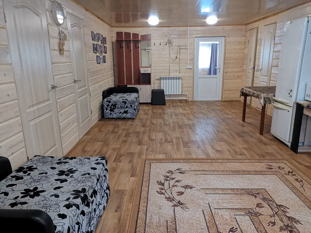 Дом Романтика у реки