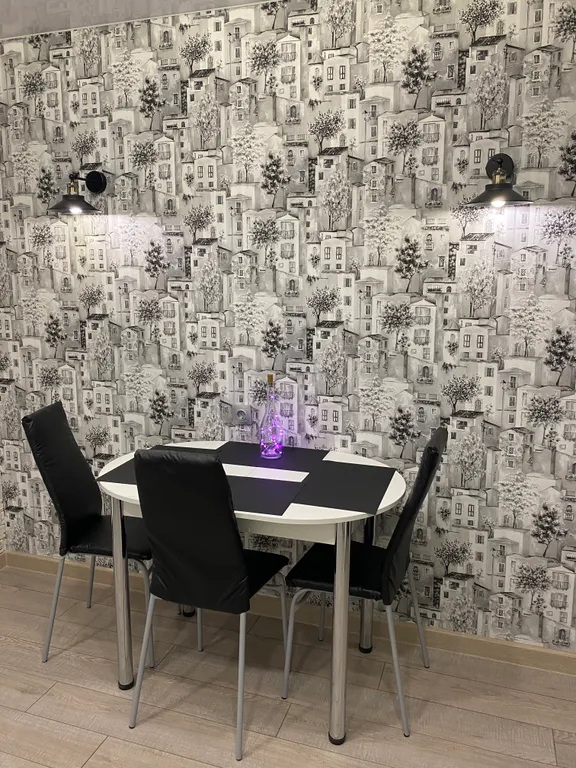 Уютная квартира — аренда посуточно в Псков