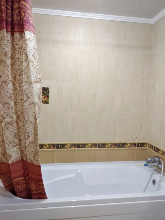 Двухкомнатная квартира в курортном центре Евпатории