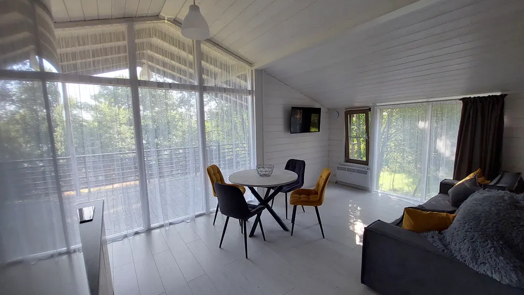 Дом на берегу Валдайского озера