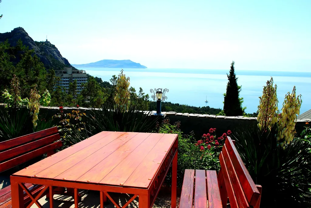 Комфортный домик  с террасой