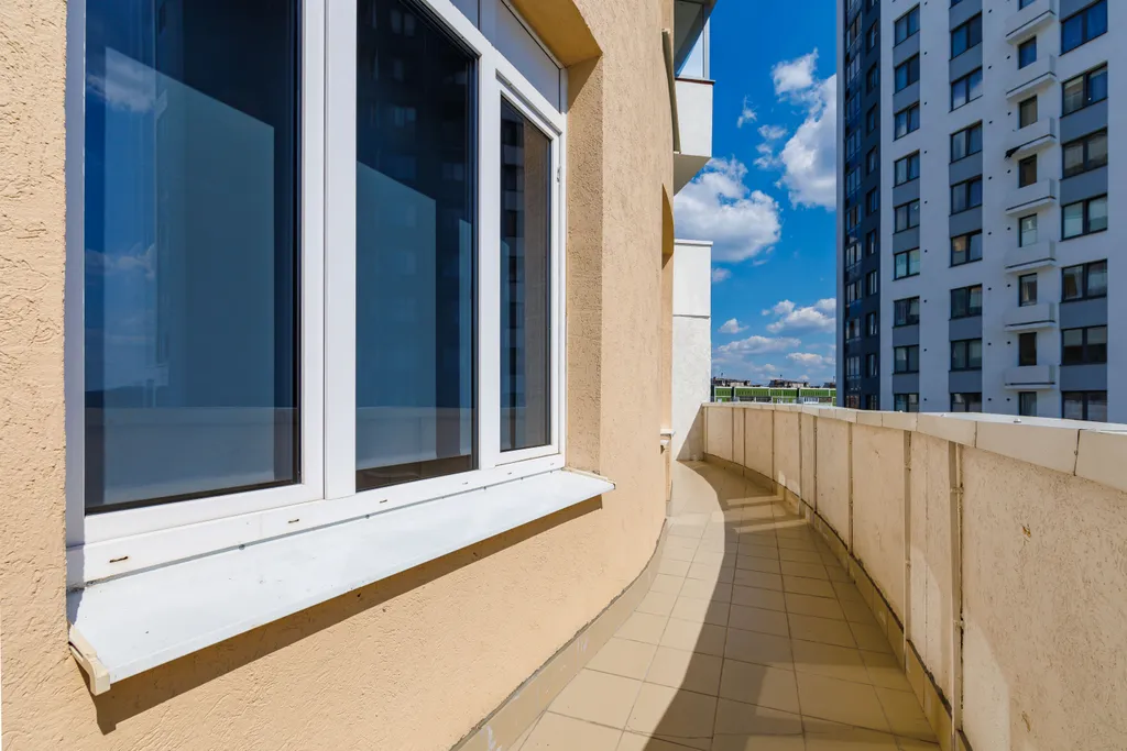 Квартира Квартира Апартамент, три изолированные спальни и кухня-гостиная — Екатеринбург