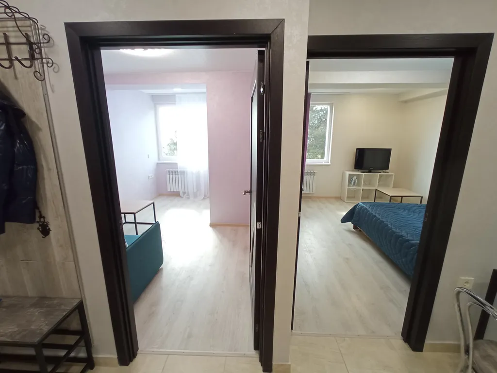 Уютная двухкомнатная квартира с видом на море и горы