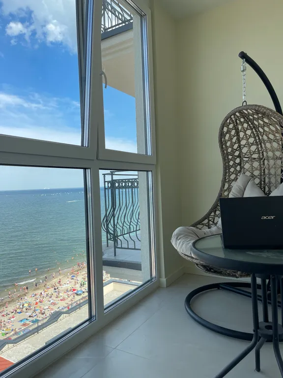 Апартамент с прямым видом на море