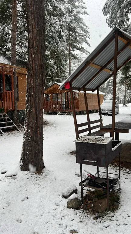 Коттедж Домик в лесу — Архыз