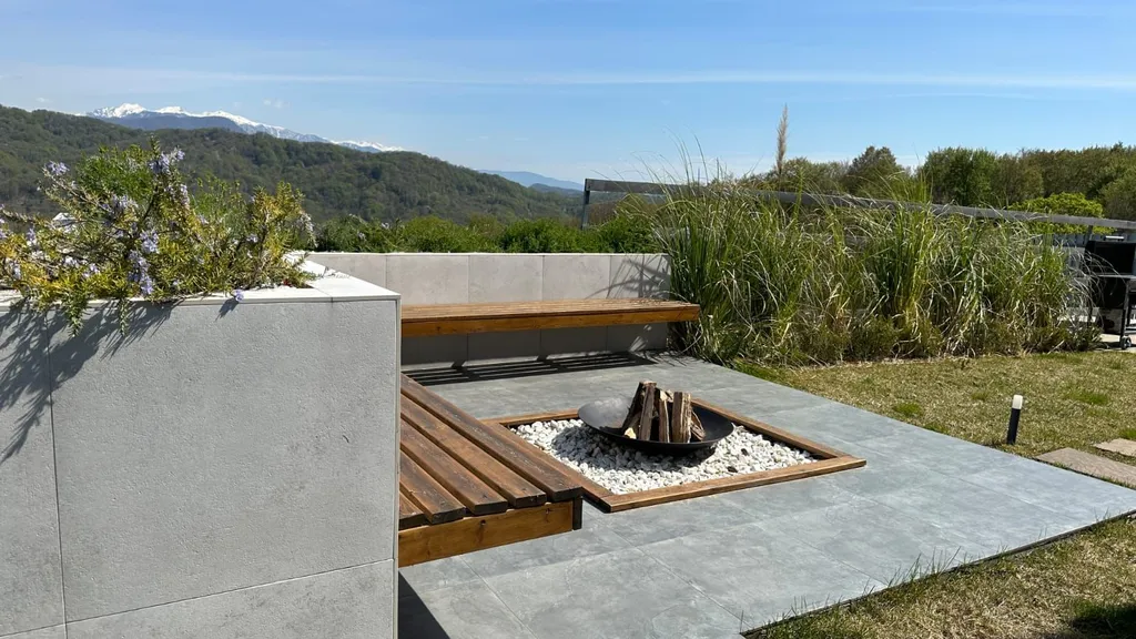 Дом в стиле шале с панорамный видом на горы