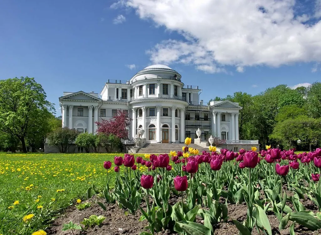 Квартира Квартира Первая линия на берегу Невы, Петровский остров, центр города. — Санкт-Петербург