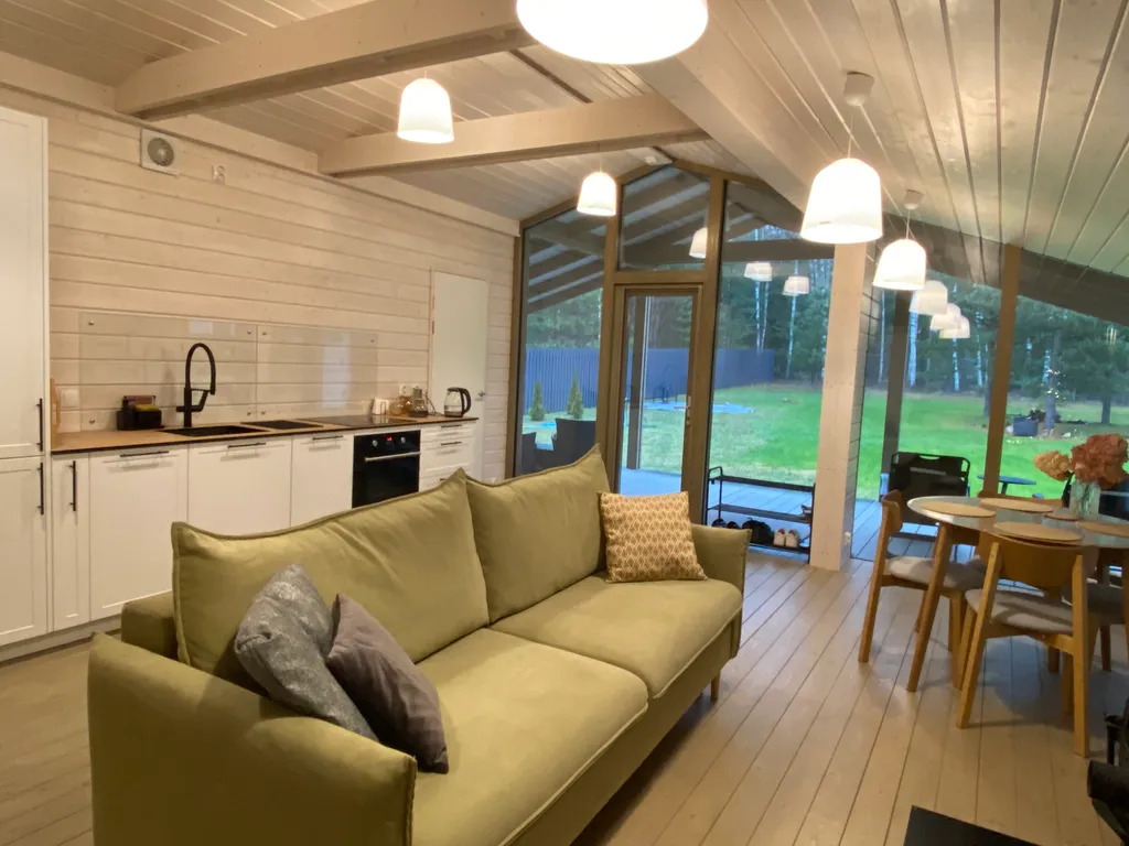 Дом с видом на лес