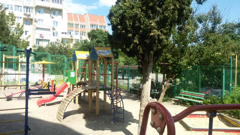 Уютная 2-комнатная квартира ближняя к морю многоэтажка