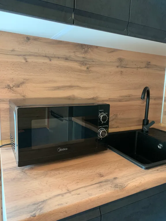 Домик у озера