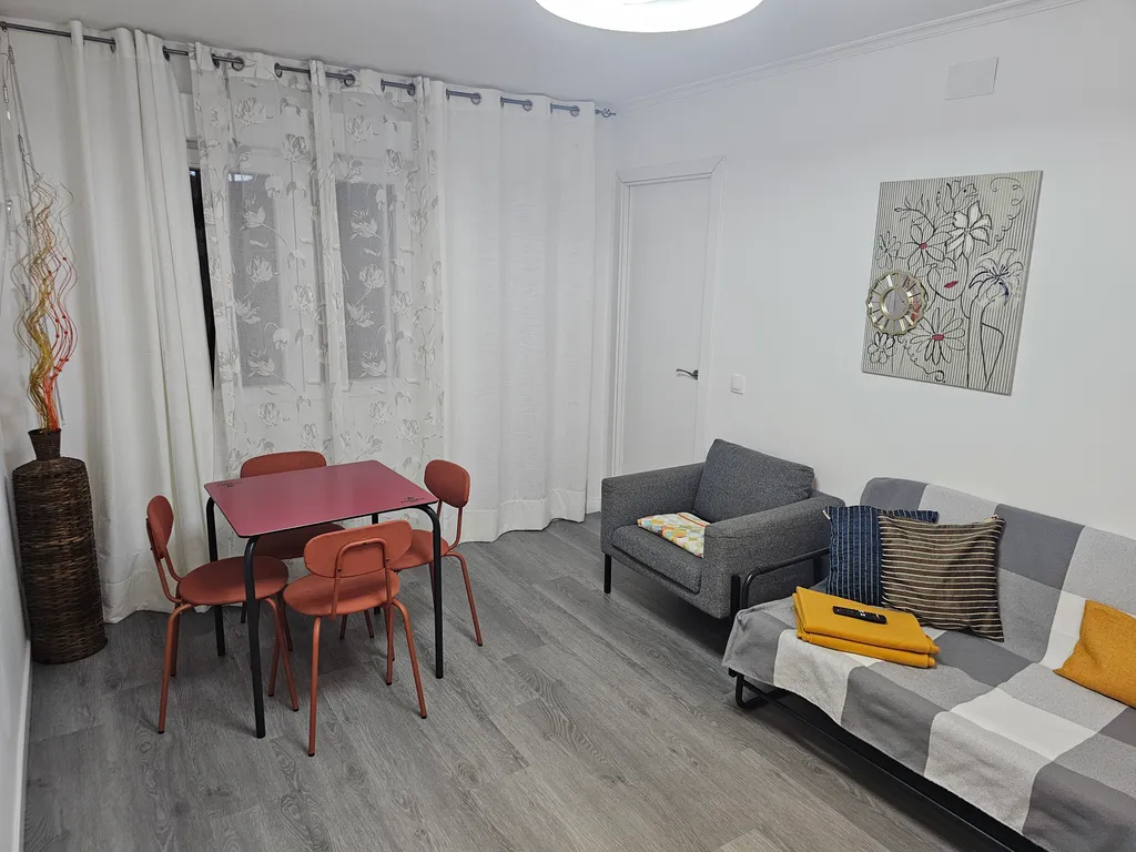 Апартамент в туристической зоне Салоу