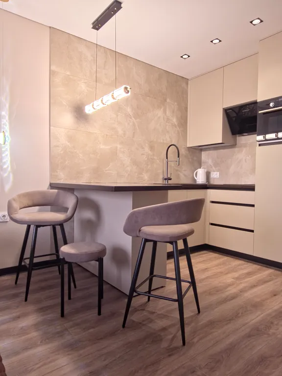 100 метров от моря и пляжа