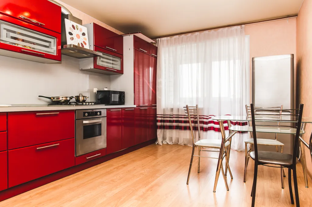 Элитная двухкомнатная квартира в центре у площади Ленина