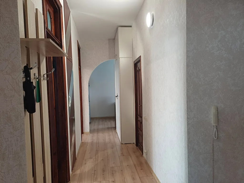 Квартира с видом на пруд