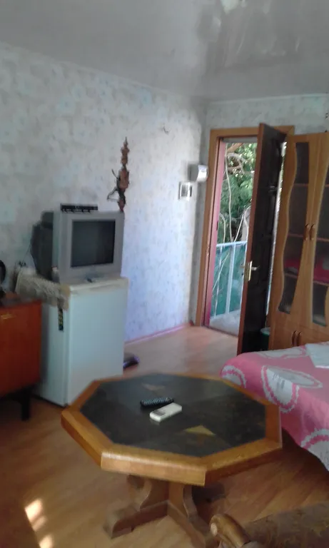 Квартира-студия с балконом