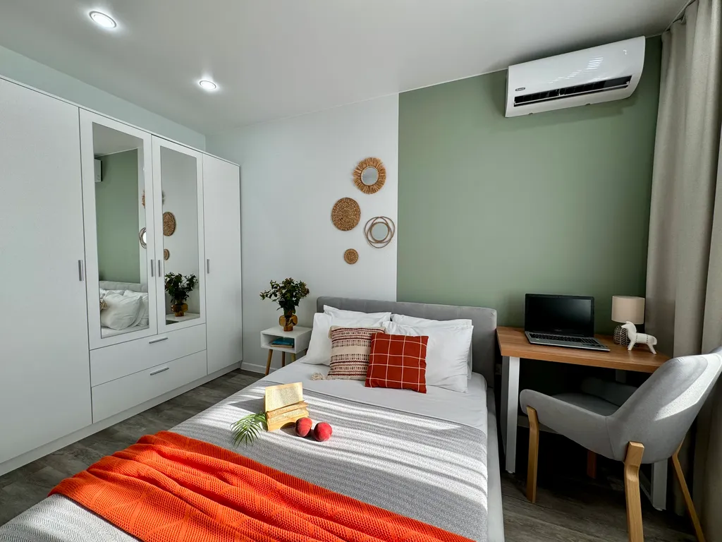 Скандинавская квартира с панорамным видом на город