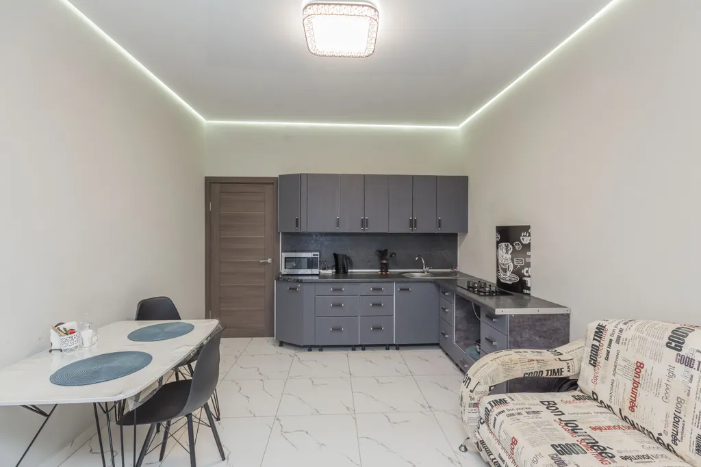 Современная красивая однушка в центре города