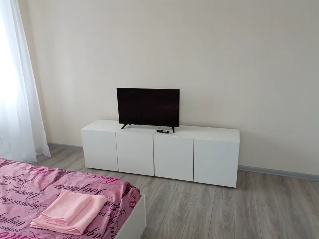 Комфортная двухкомнатная квартира рядом с Парковым