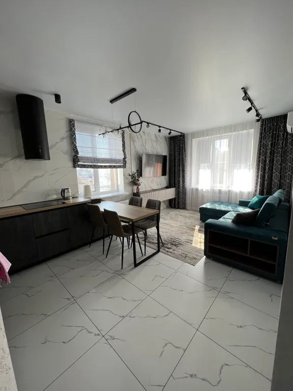 Стильная уютная квартира напротив Броско Молла