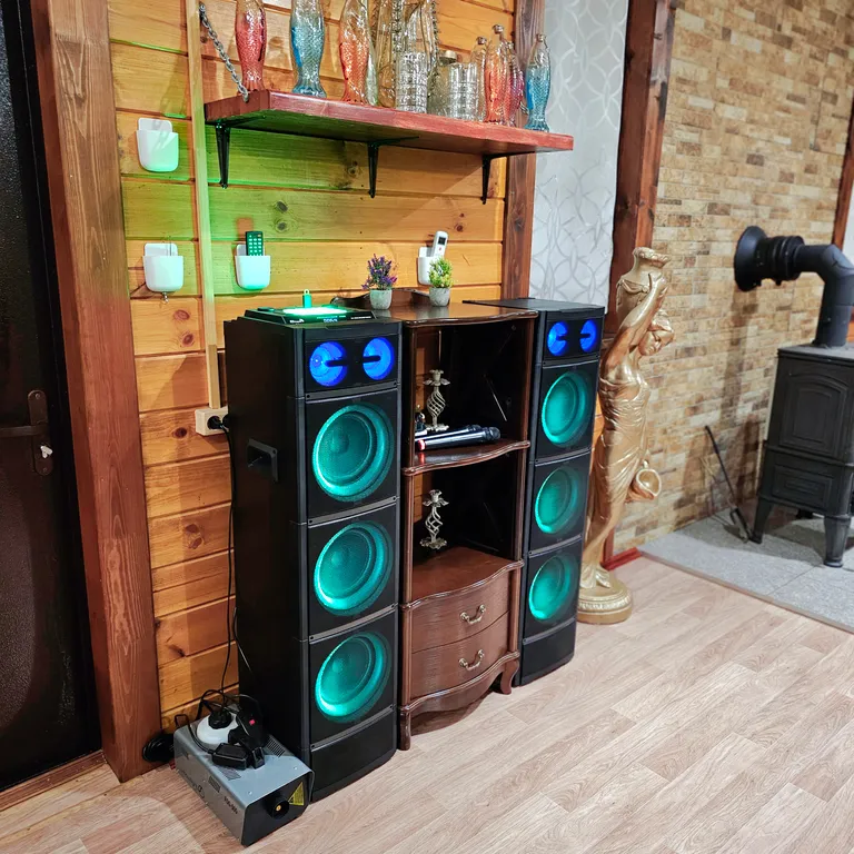 Коттедж для компании