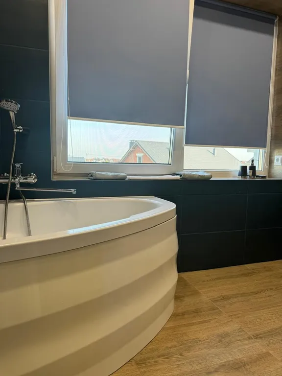 Часть дома с террасой и мангальной зоной на берегу моря