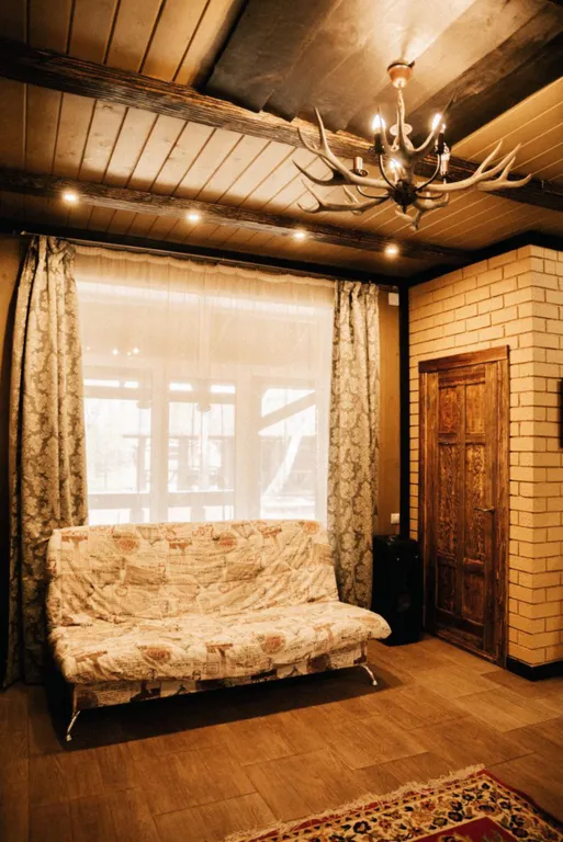 Дом и баня в 30 минутах от города Тюмени