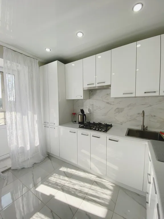 Уютная и чистая квартира рядом с заливом — аренда посуточно в Чебоксары