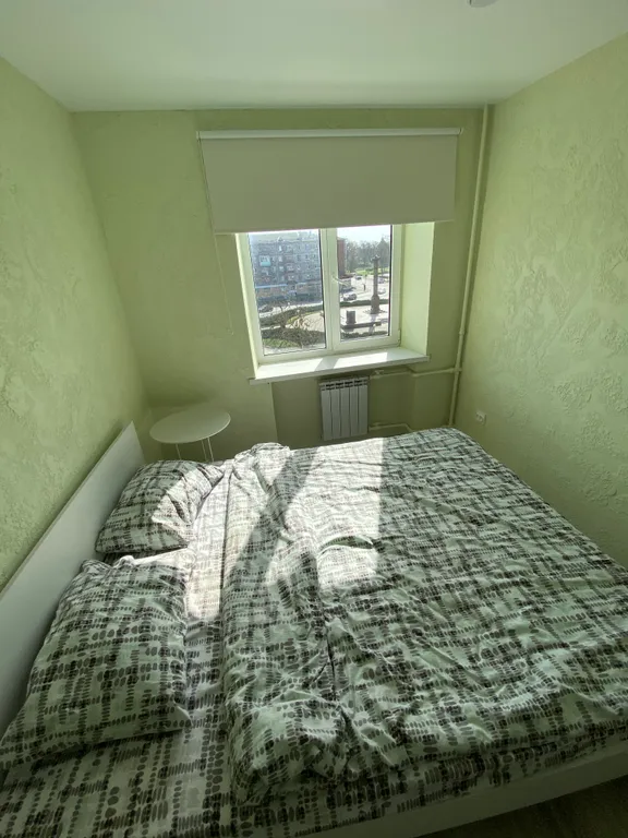 Двухкомнатная квартира в центре с видом на площадь победы