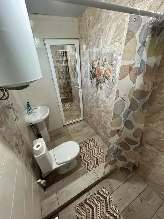 Коттедж 2-комнатный Дом — Кучугуры