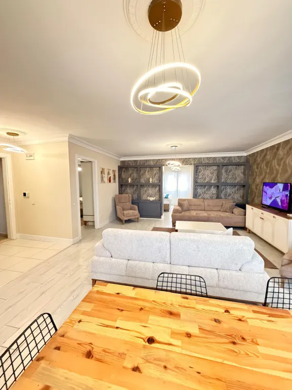 Семейная уютная квартира 13n