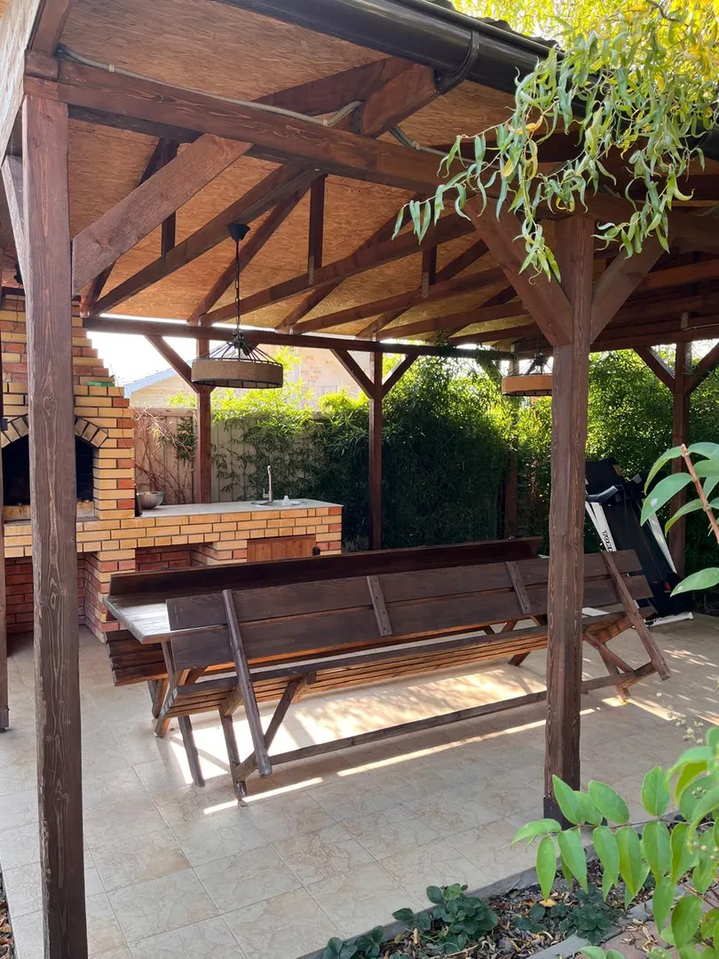 беседка с мангалом