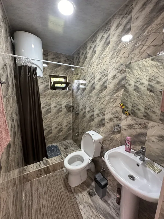 Апартаменты Apollo на море у пляжа с лечебным магнитным песком