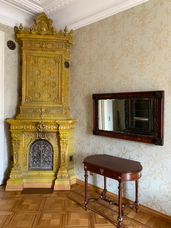 Квартира Старинная квартира в самом центре города в которой приятно находиться — Санкт-Петербург