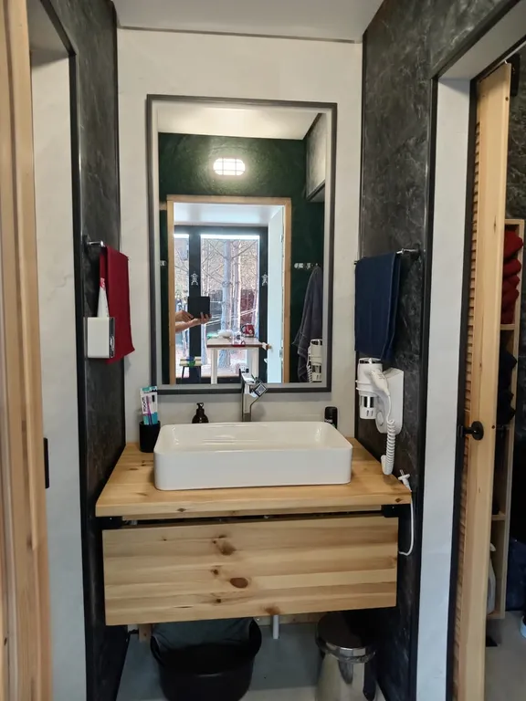 Тихое место у реки