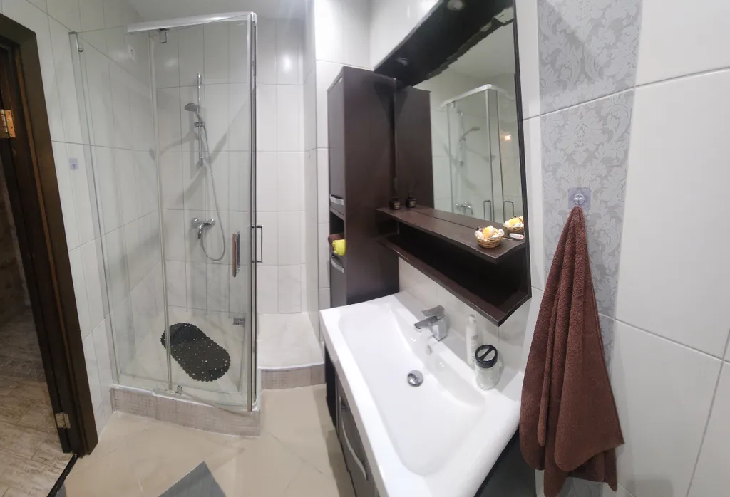 Крупногабаритная 2-комнатная квартира для семьи или дружной компании