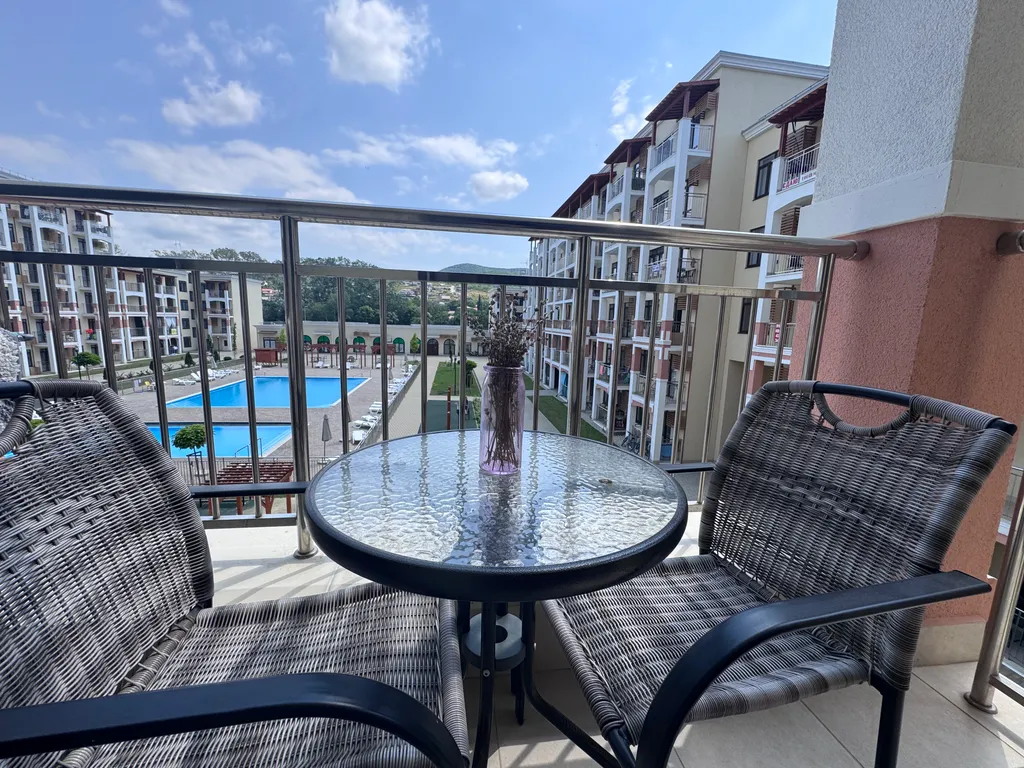 Квартира с видом на горы для