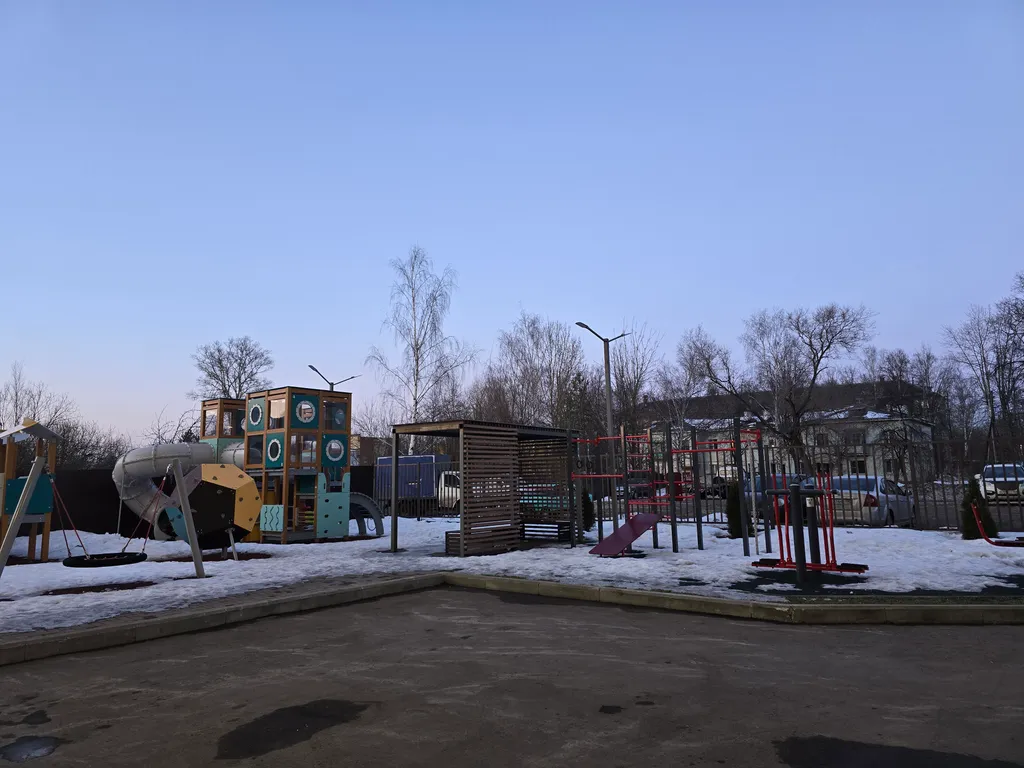 Новая квартира с шикарными закатами в красивом доме