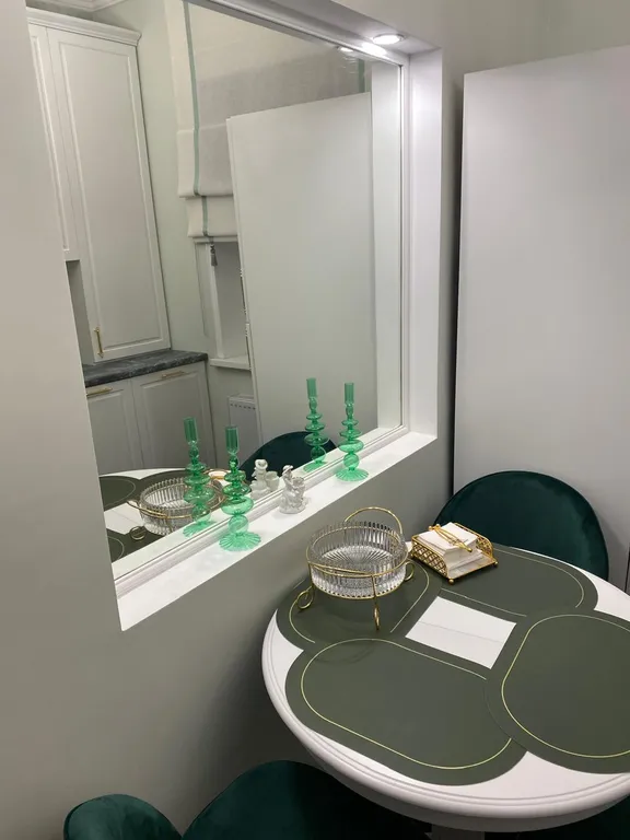 Комфортабельная 3-комнатная квартира, рядом с гостиницей «Владикавказ»